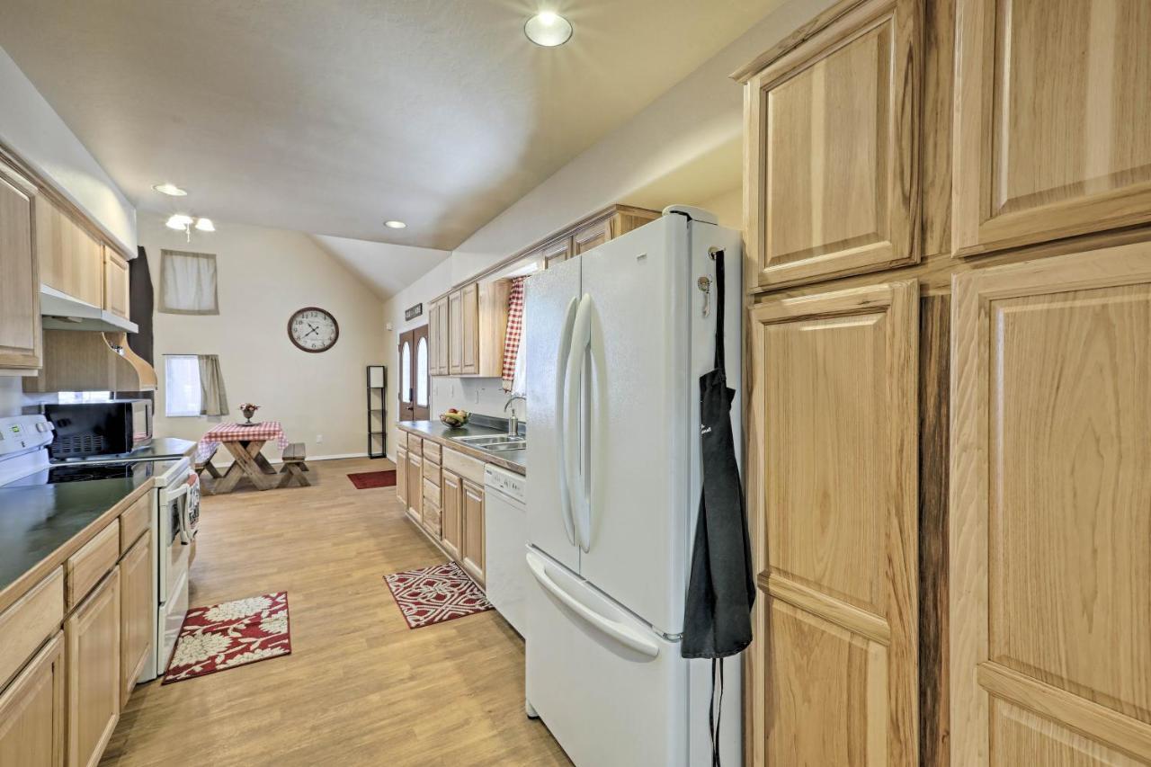 Family-Friendly Forested Home With Snow Play Area! Flagstaff Zewnętrze zdjęcie